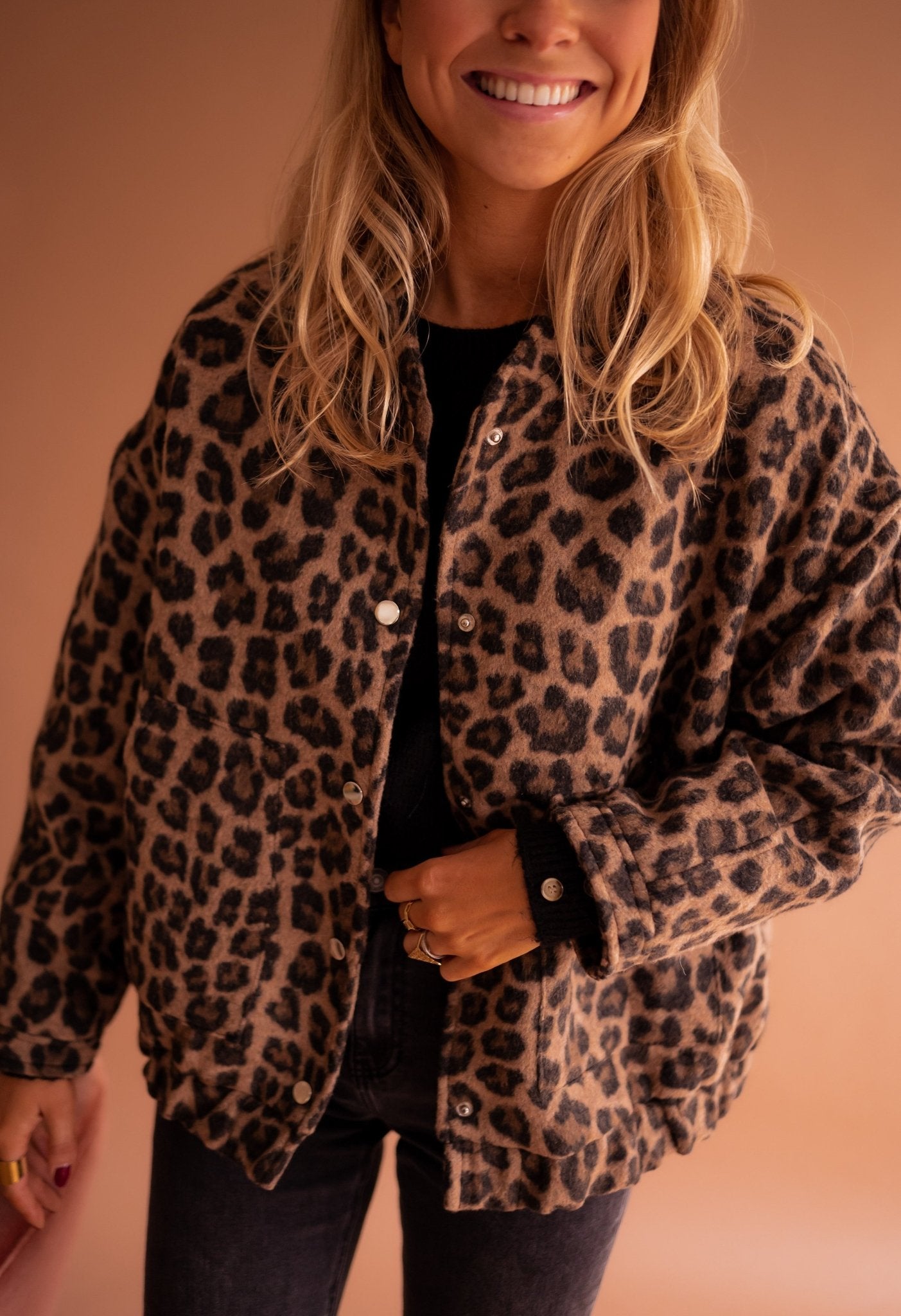 VIENNE NOIRE JAKKE MED LEOPARDMØNSTER